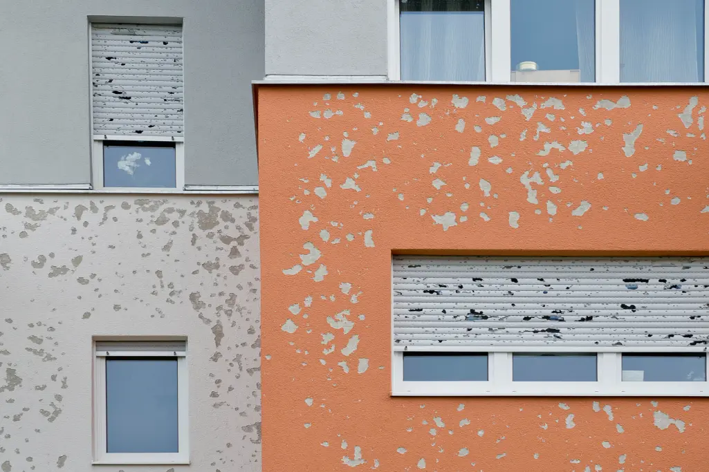 Fassade mit Hagelschaden