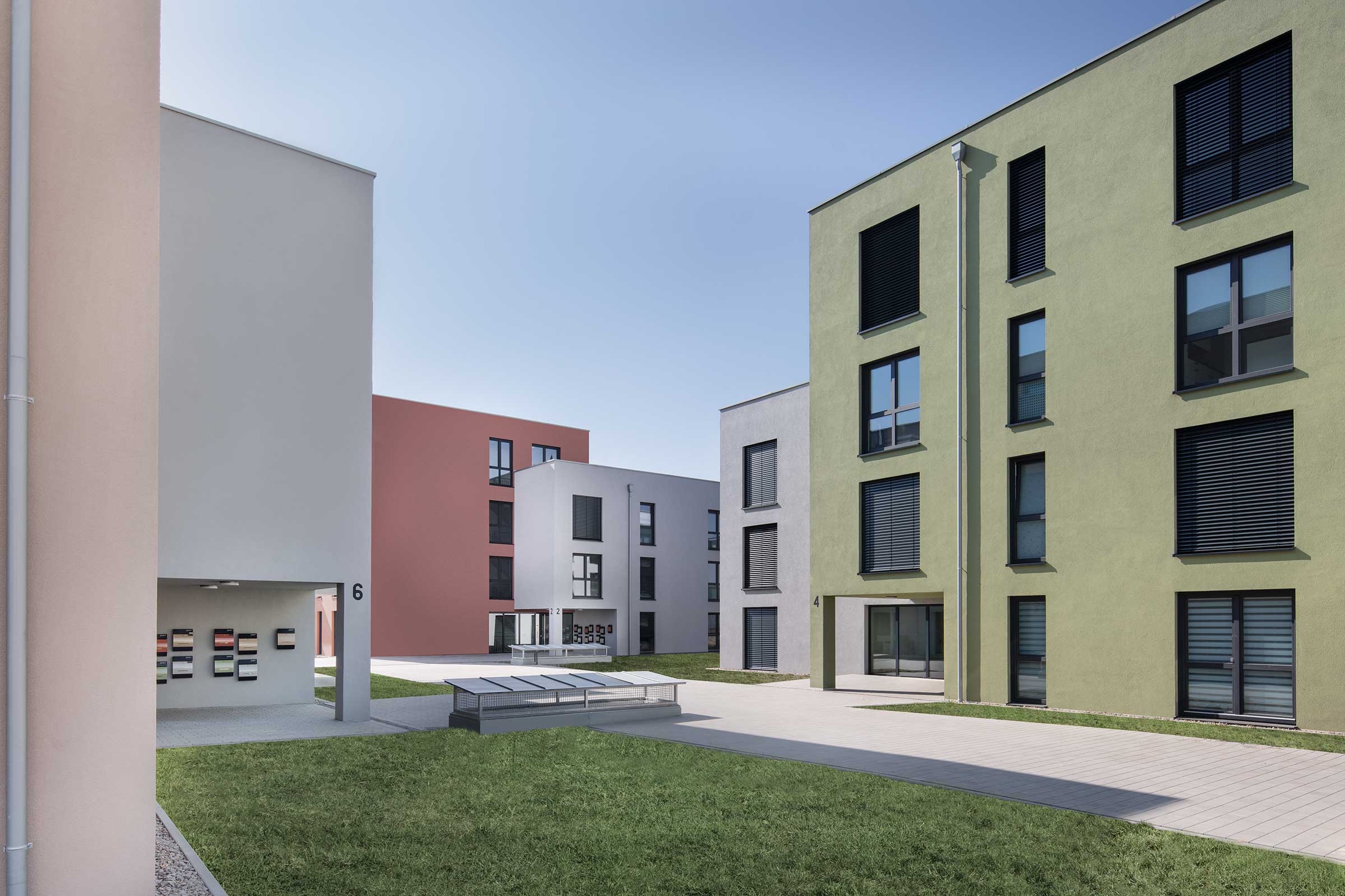 Fassadenfarbe: Silikonharz-Fassadenfarbe StoColor Silco auf WDVS-Fassade