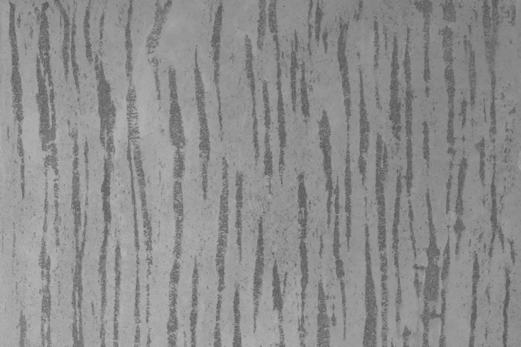 Verarbeitungstechnick kim Innenraum StoSignature Interior Travertino in schwarz/grau