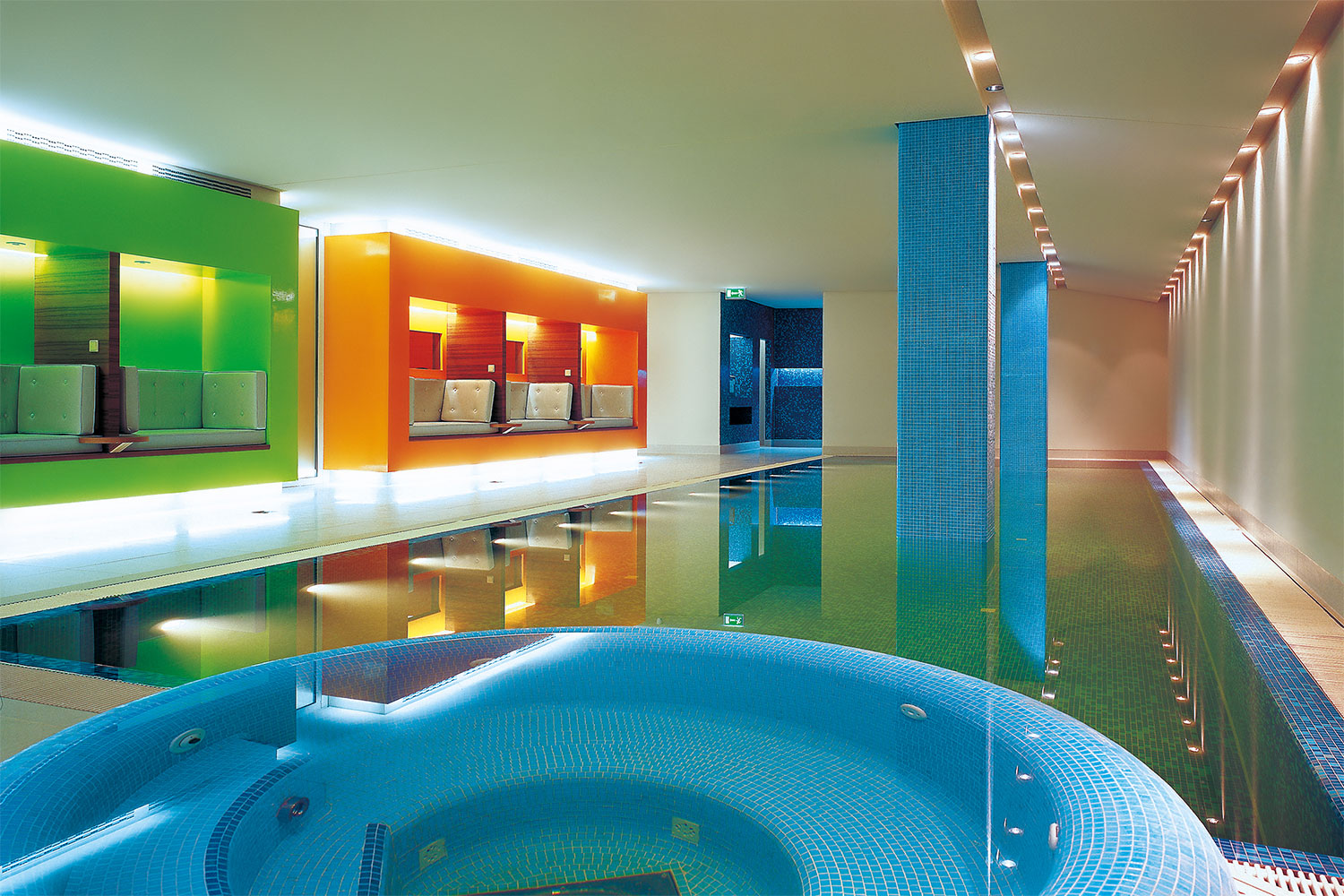Area wellness dell'Hotel Side, Amburgo, DE - superfici verniciate con pitture Sto