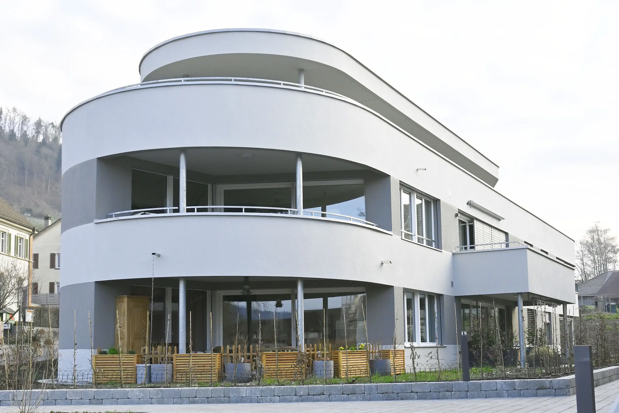 Vorderansicht zur Strasse MFH Grosse Schanz 10 in Stein am Rhein