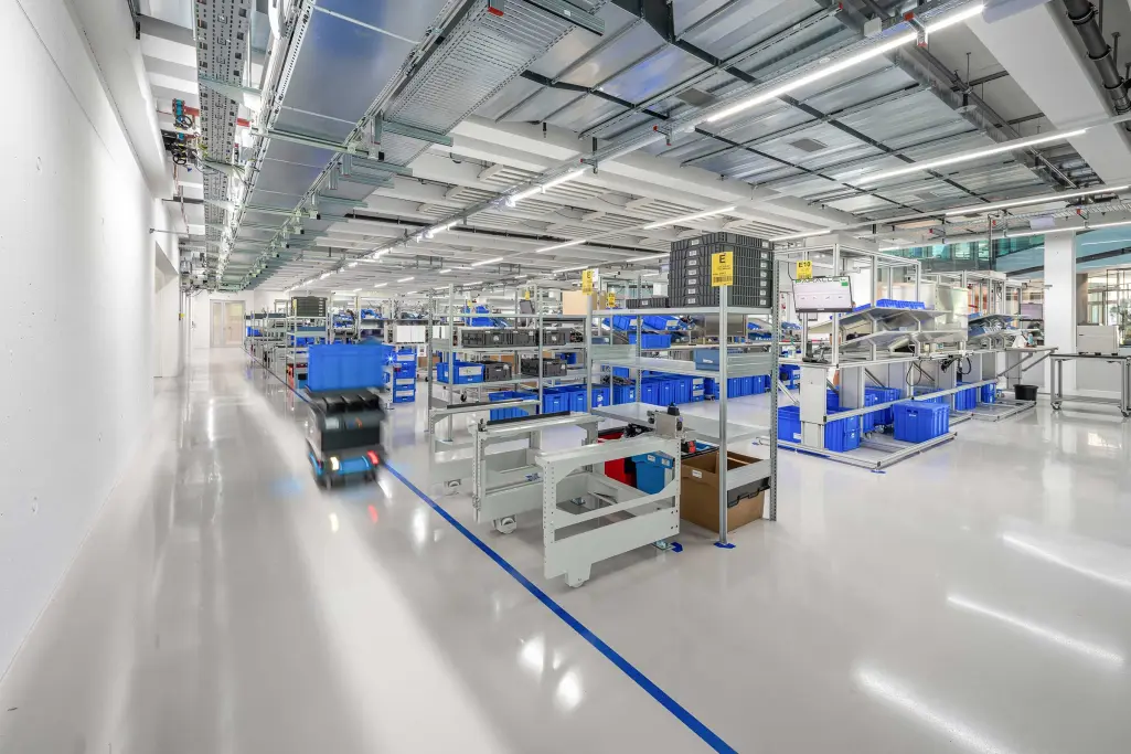 Fertigungshalle Thermoplan AG in Weggis 