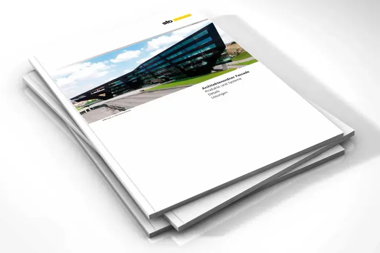 Mehrere Brochüren aufeinandergelegt