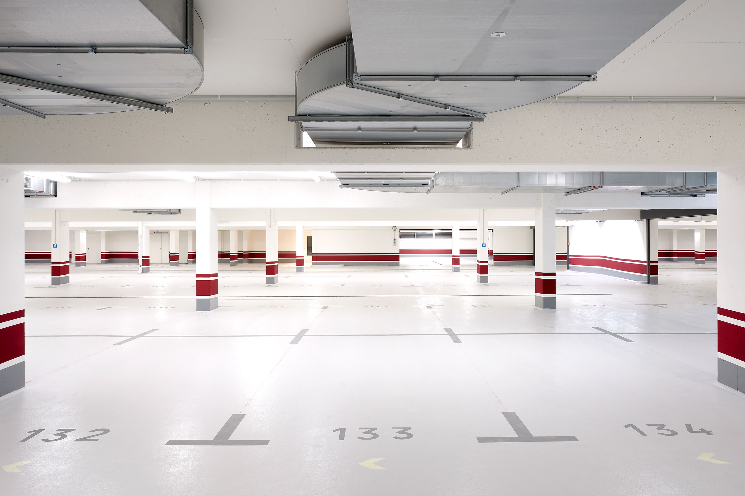 Parkhaus mit Boden-Deckversiegelung bearbeitet